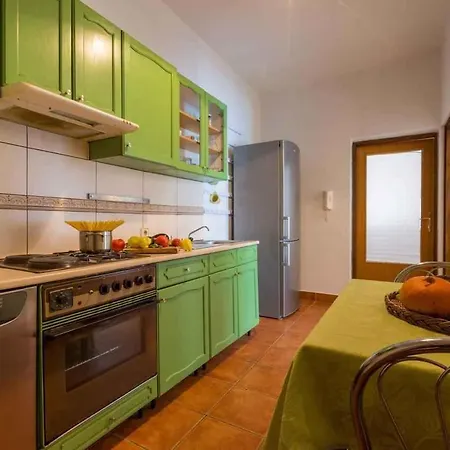 Two-bedroom 1 * Crikvenica