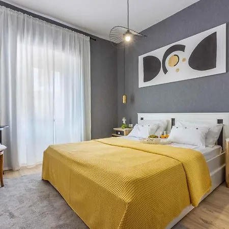 Two-bedroom 1 * Crikvenica