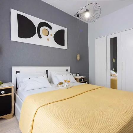 Two-bedroom 1 * Crikvenica