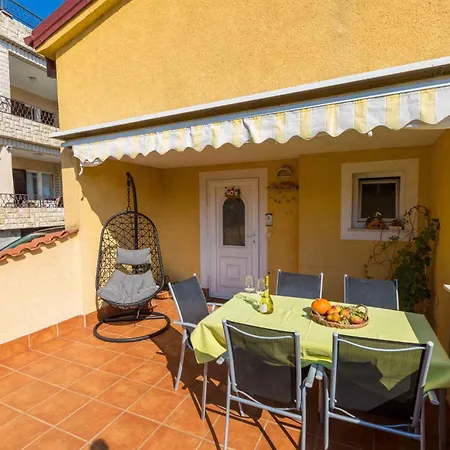 Two-bedroom 1 *