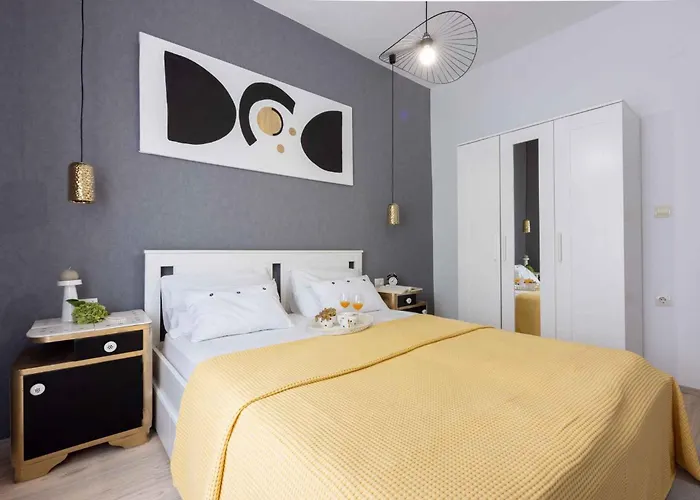 Two-bedroom 1 * Crikvenica