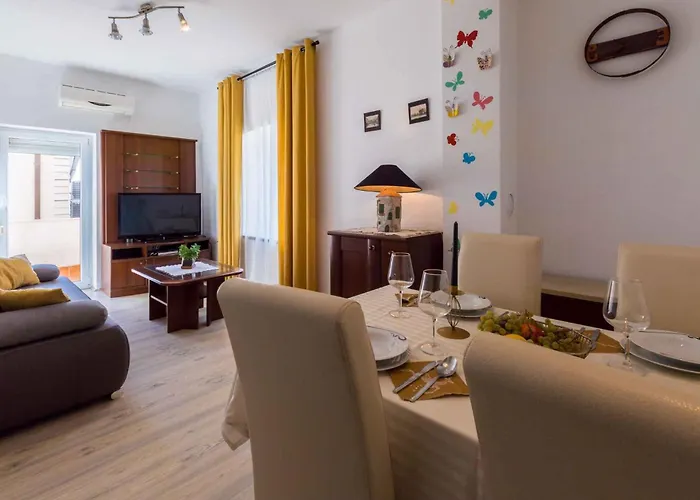 Two-bedroom 1 *